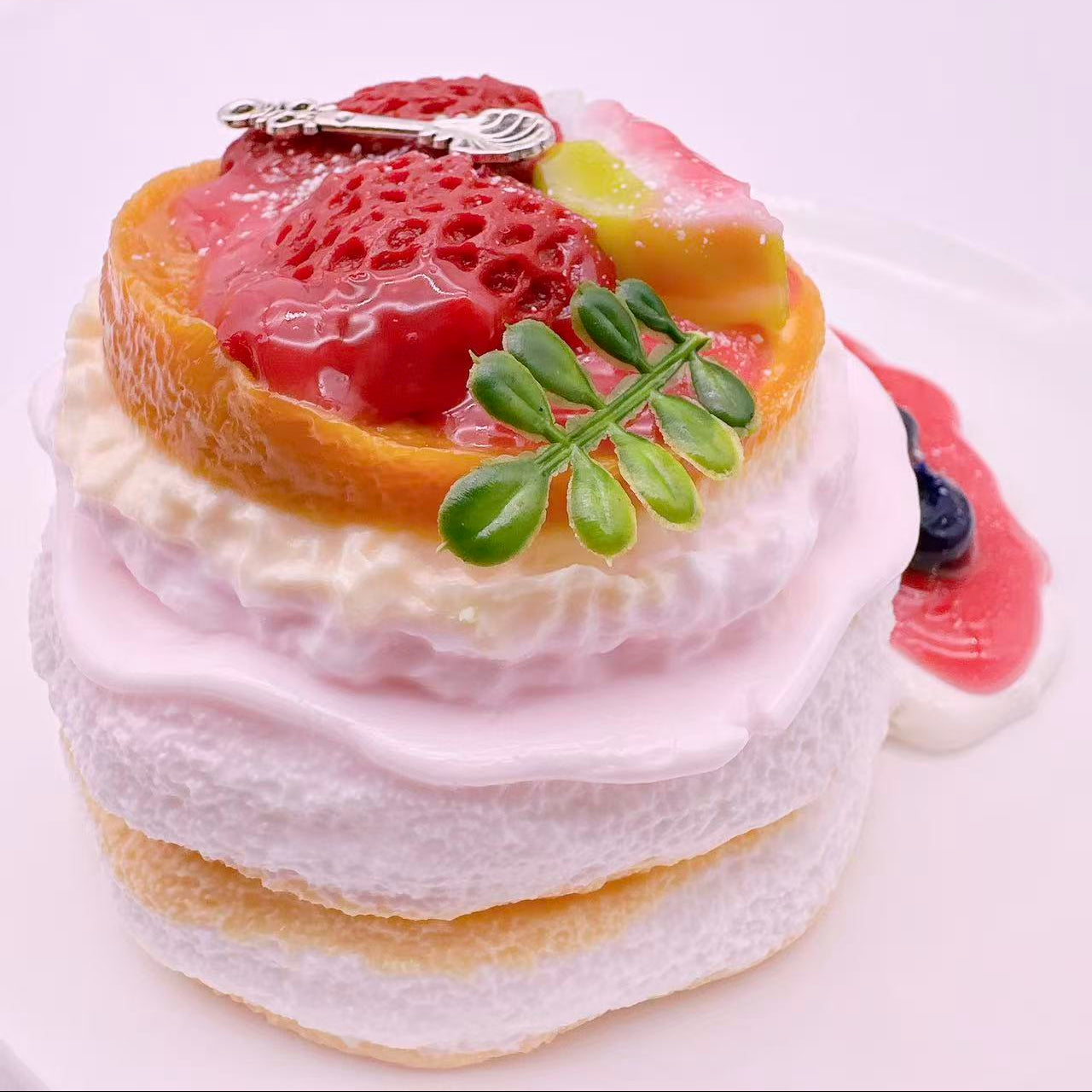 Berry Cloud Soufflé Taba Squishy