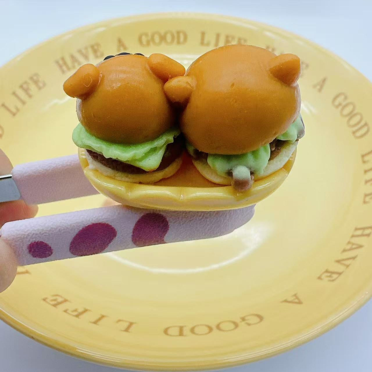 Pawfect Burger Duo Taba Squishy(2pc)