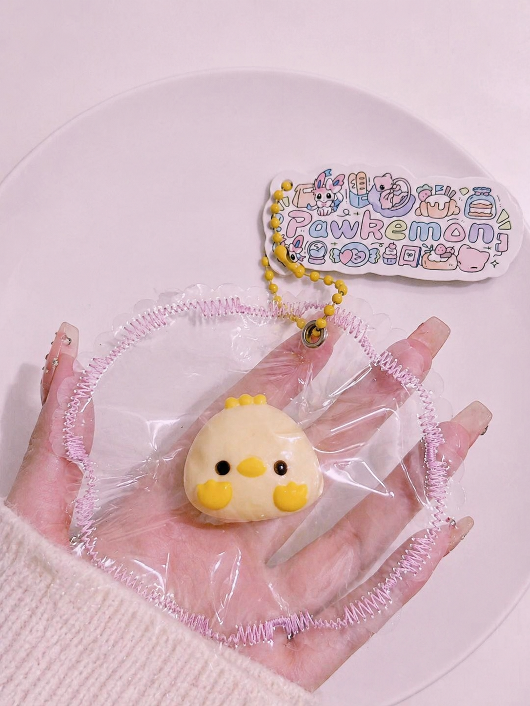 Eggie Chick Taba Squishy