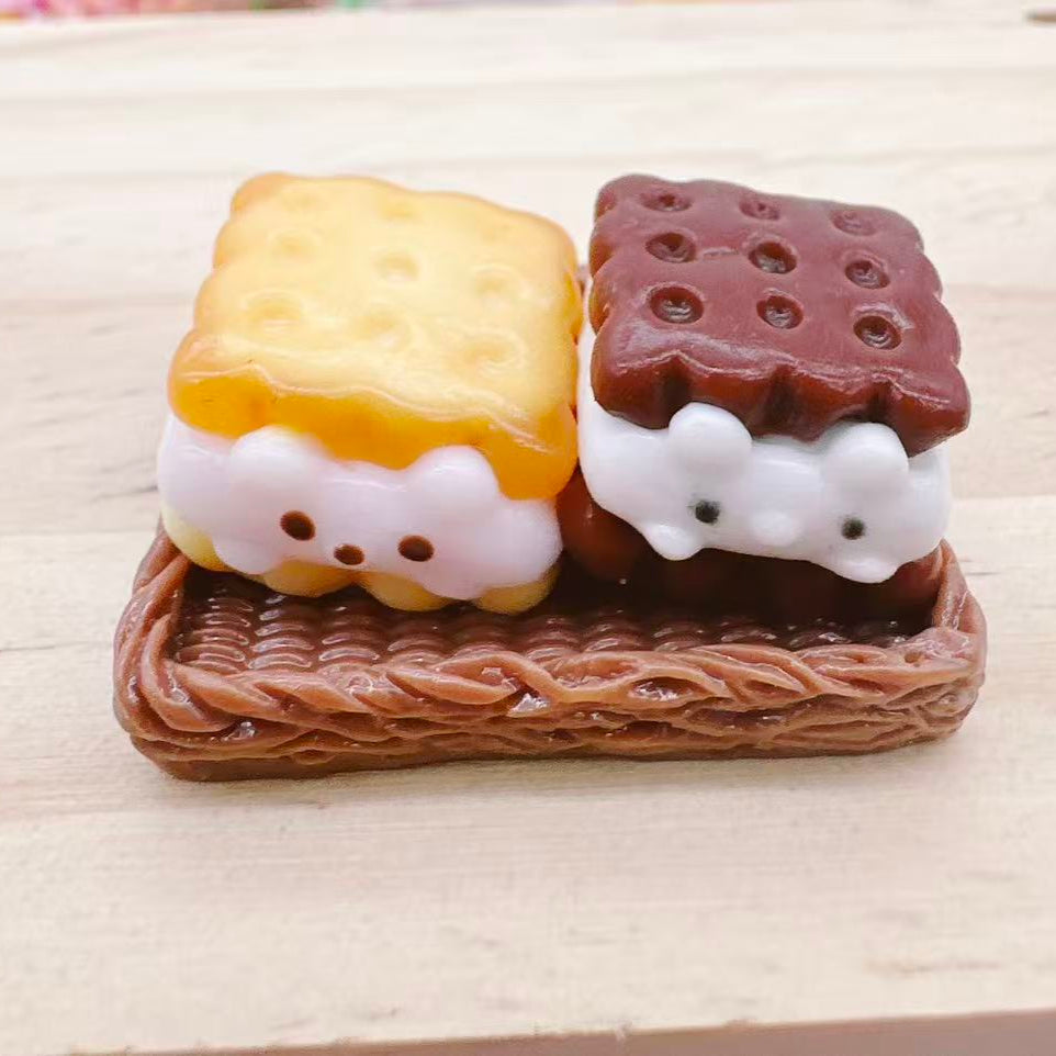 Double Biscuits Taba Squishy