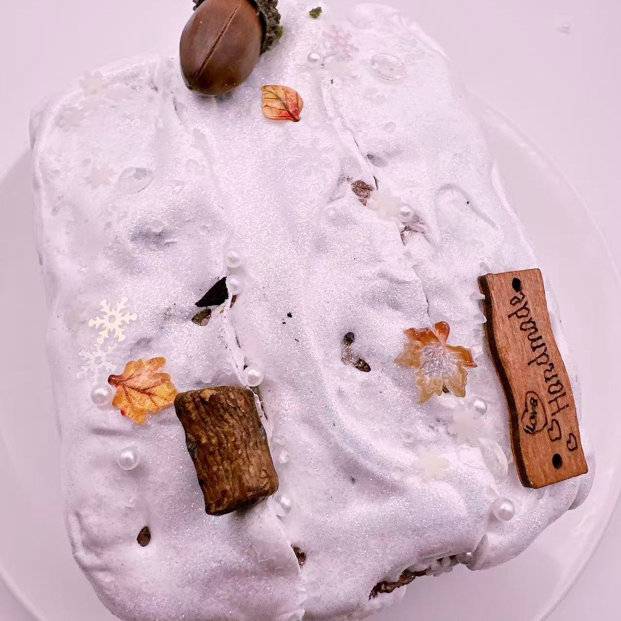 Crystal Snowview Cottage Toast Taba Squishy