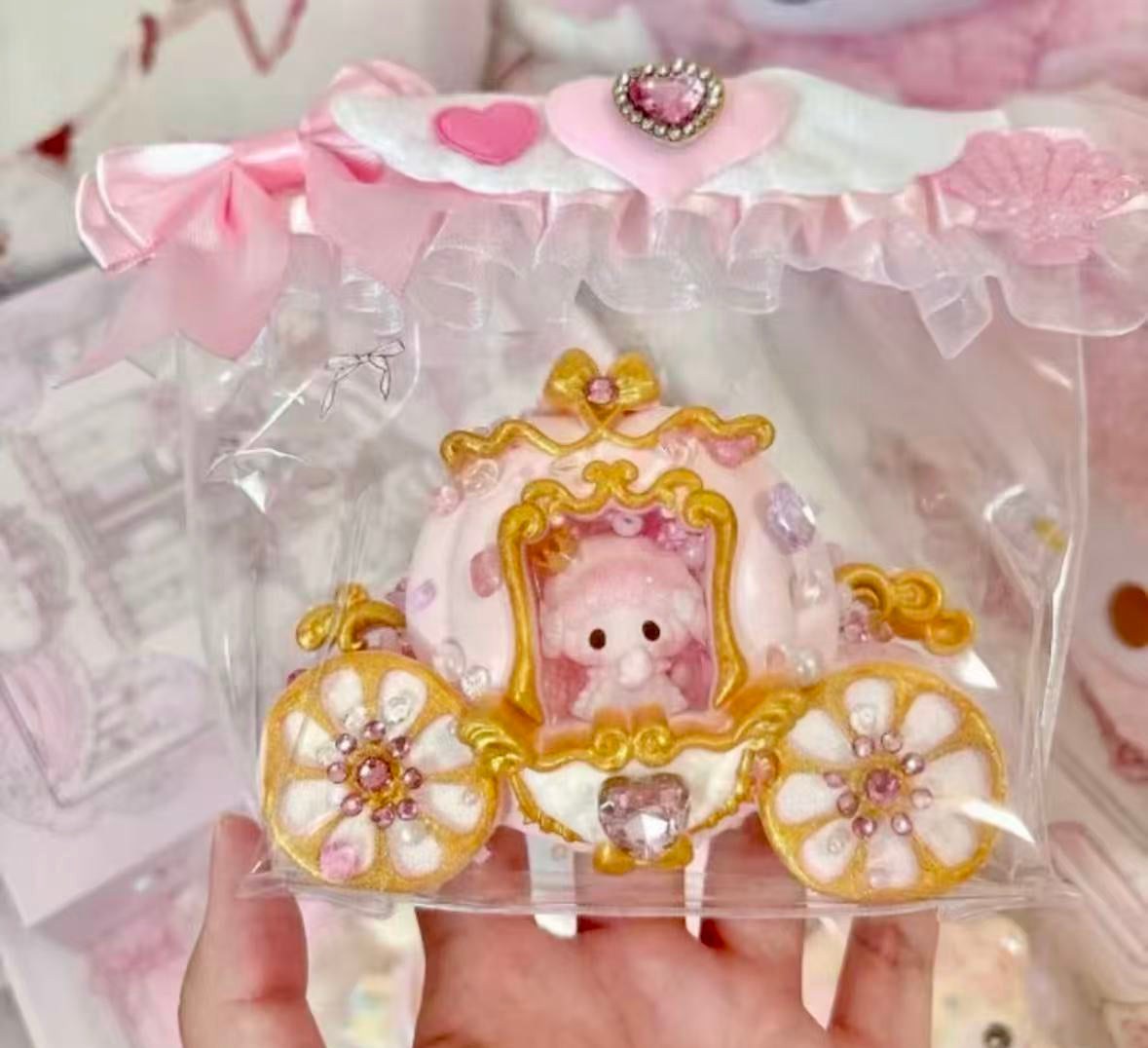 Golden Crystal Carriage Piano Taba Squishy